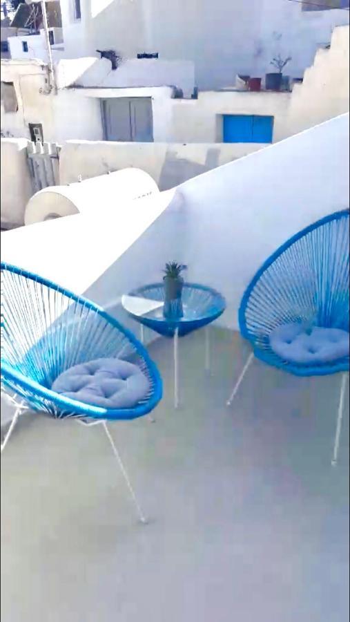 Oldtown Suites Fira Exterior photo